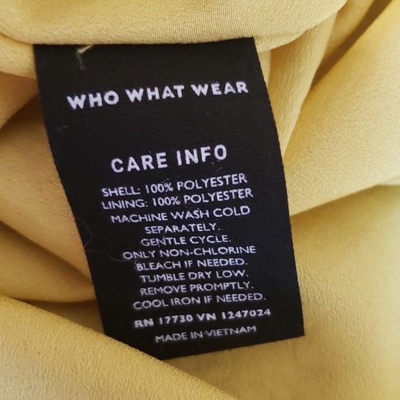 NWOT Yellow floral Maxi spaghetti strap dress - Picture 4 of 8